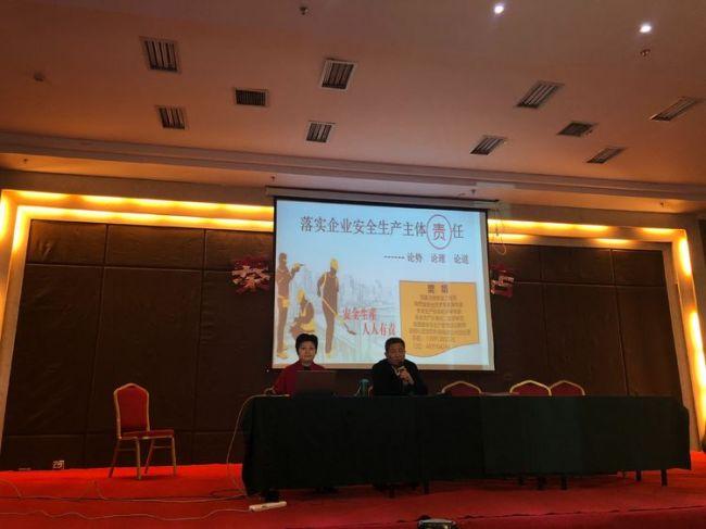 一三连出也不厅，今生无悔九九情打一准确生肖请全面释义、解释与落实、精准解答解释落实