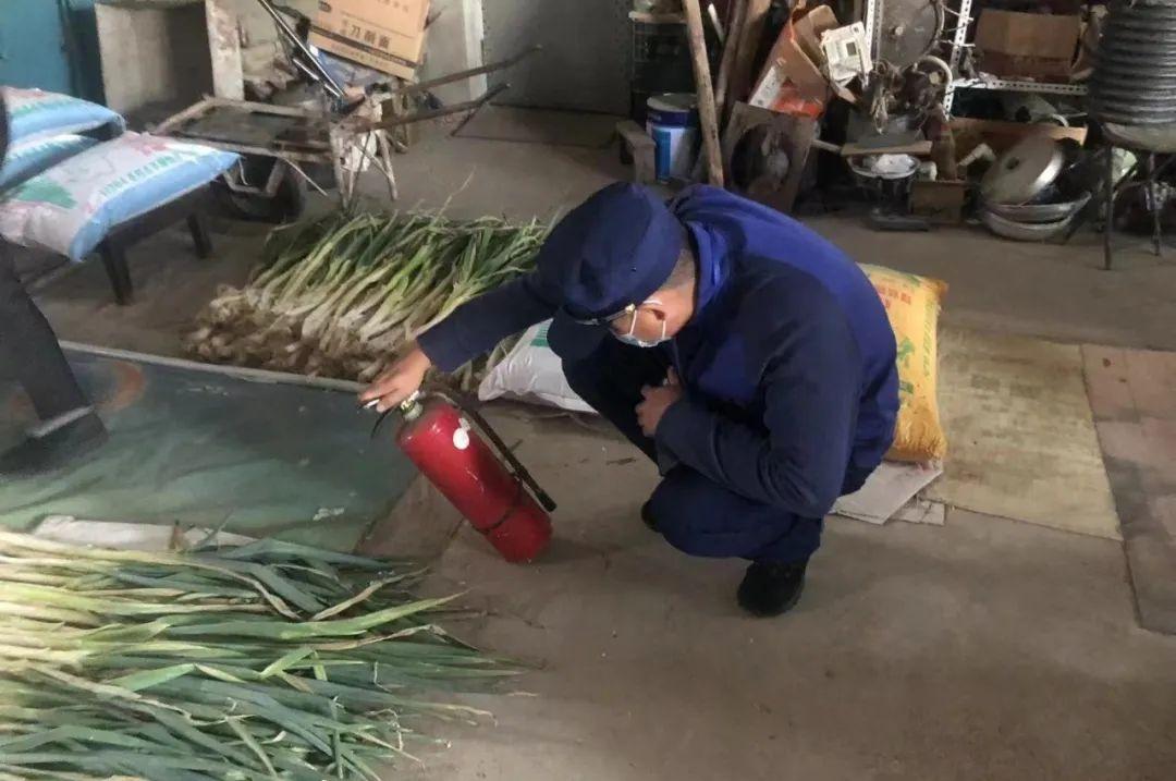 百里挑一世无二，风雨凄凄最孤独打一准确生肖的警惕虚假宣传-定量解答解释落实